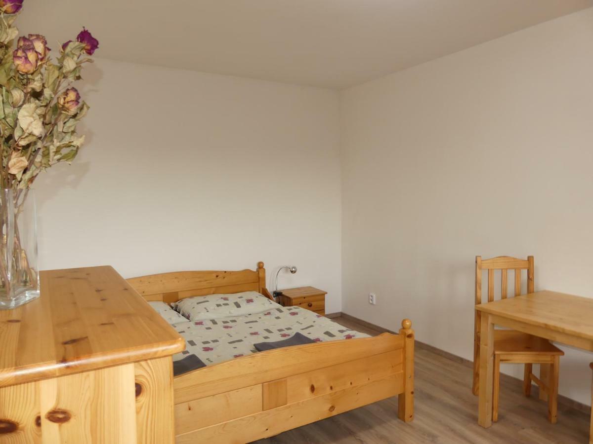 Apartmany Turold Mikulov Exterior foto